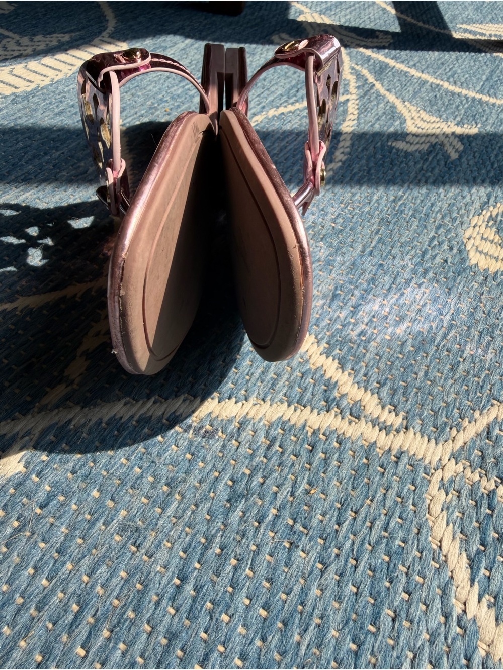 Tory Burch Metallic Rose Gold Logo Thong Sandals - Picture 6 of 8
